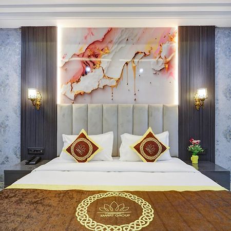 Hotel Armani Suites By Smart Group Nueva Delhi Exterior foto