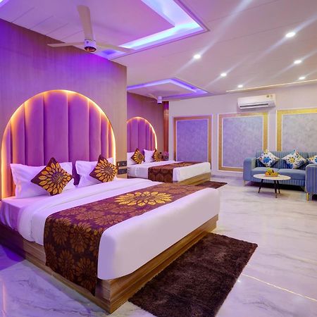 Hotel Armani Suites By Smart Group Nueva Delhi Exterior foto